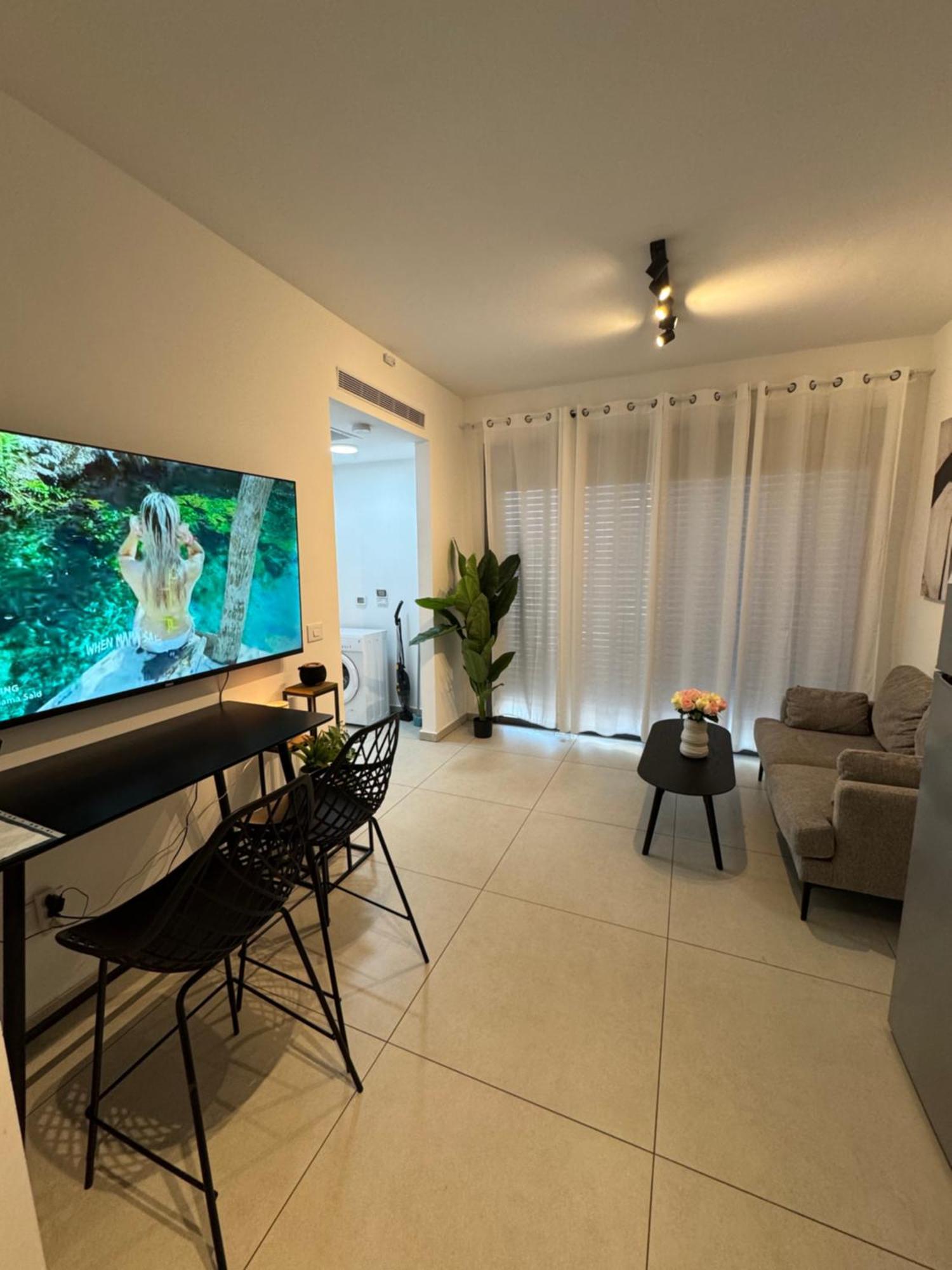 פסגת הדקל Apartment *